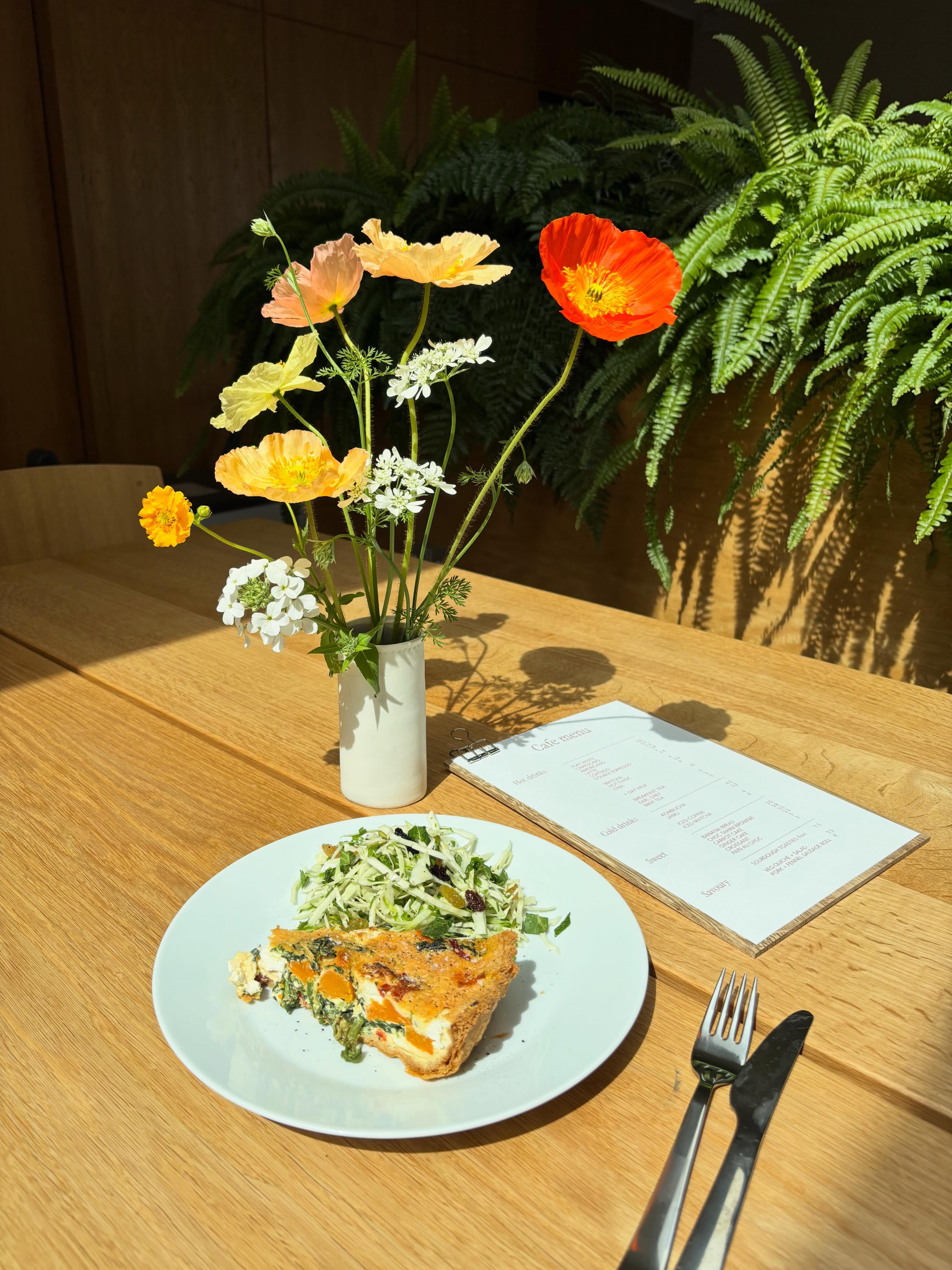 Delicious @fees.deli quiche and salad on the counter today, amongst other yummy things. 

Beautiful 